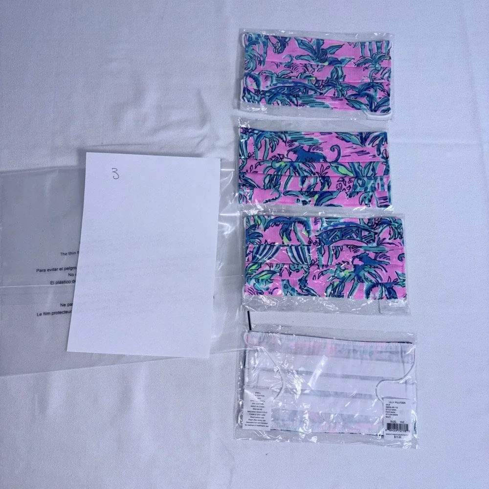 Lilly Pulitzer Face Mask Multi NEW 4 Pack Jungle Palm Print Pleated Cotton